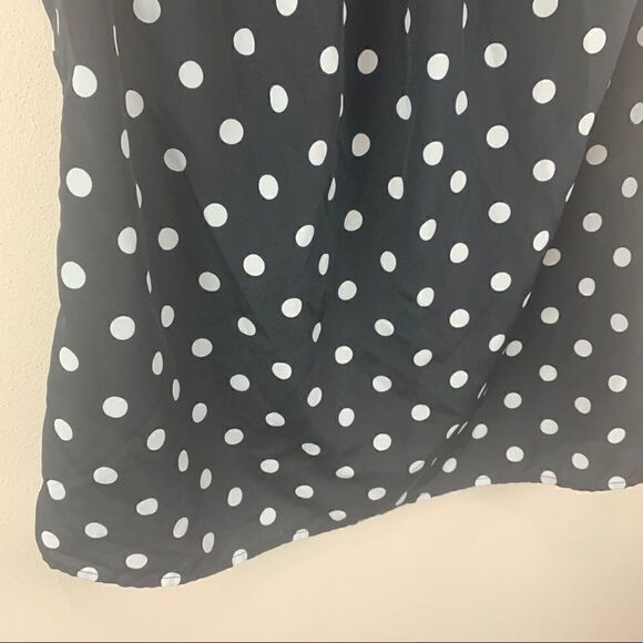 SALE❤️Merona small sleeveless polka dot blouse (J1) - Picture 4 of 8